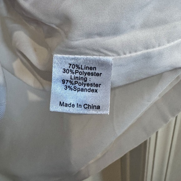 Tuckernuck Women's Sleeveless Dress White With Detailed Buttons Silk Blend SX - Picture 10 of 11